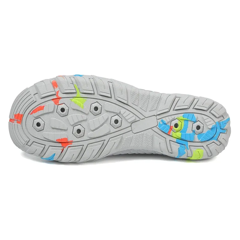 Hot Tt Multifunctional Water Shoes for Men/Women, Embossing Process Design, Surfing, River Tracing Barefoot Shoes